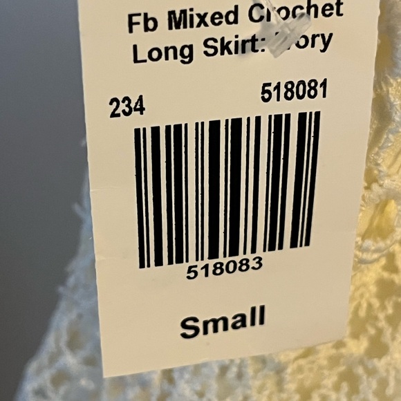 Frazzle Skirt - Mixed Crochet - Picture 10 of 10